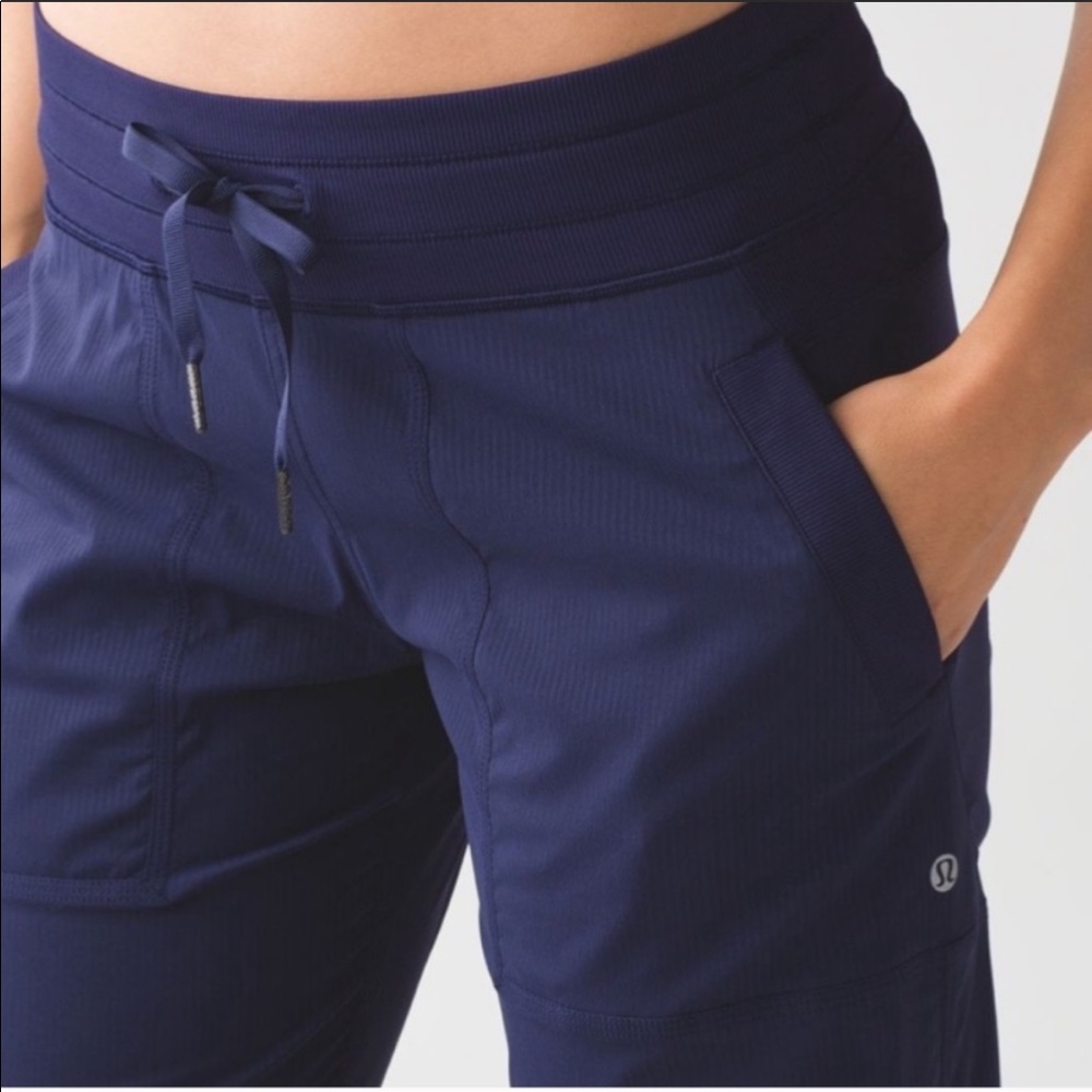 Lululemon Royal Purple Dance Studio F/L Pant 6